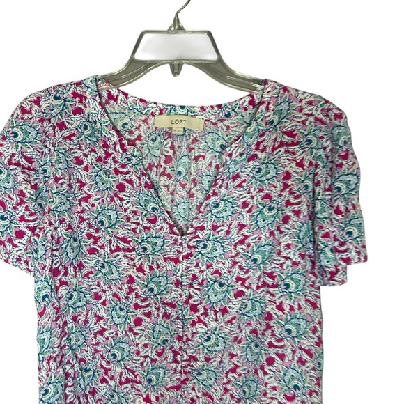 LOFT Multicolor Floral Blouse buttons size medium - Picture 10 of 11